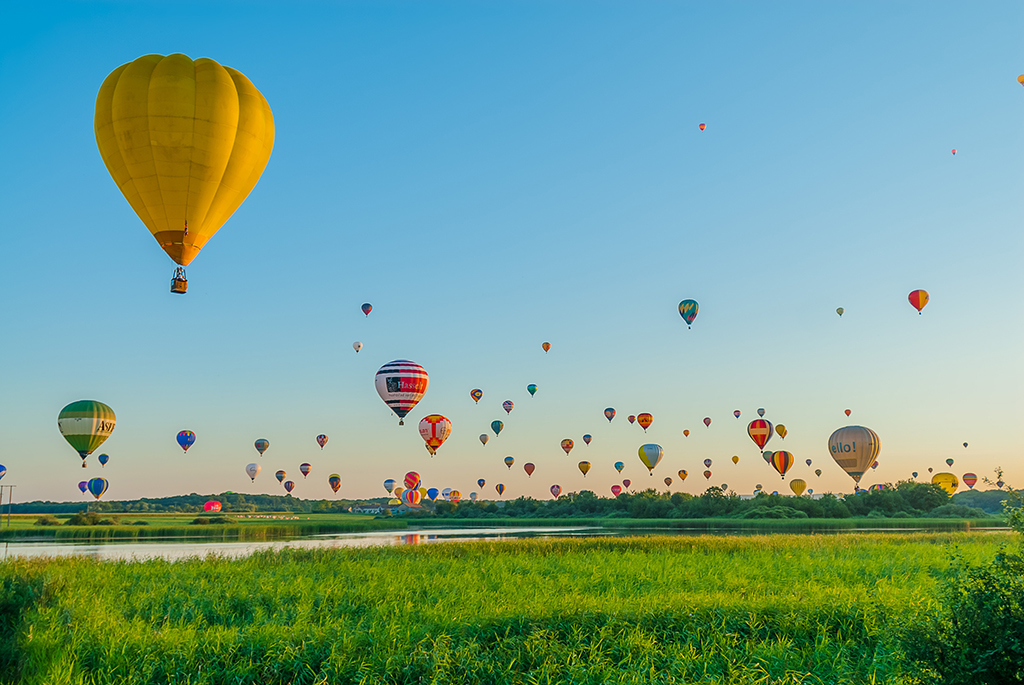 internationales Luftballontreffen im Herzen des Naturparks Lothringen
